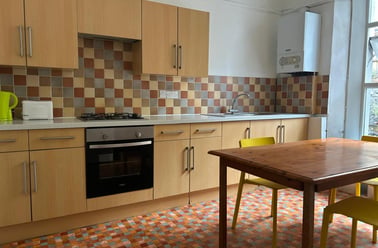 Napier Terrace, Flat 1, Mutley, Plymouth - Image 2